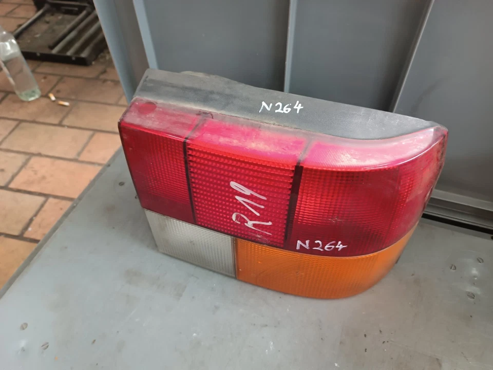 RENAULT 19 I (B/C53) Fanalino Di Ritorno Destro Con Portalampada 7700787007 - Immagine 2 di 4