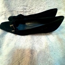 Stuart Weitzman Vintage kitten heels see photos for measurements