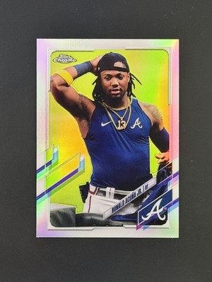 2021 topps chrome アクーニャjr 99枚限定 2021 Topps Chrome - Image Variation Ronald Acuña Jr. #50 Vertical