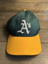 Oakland A  s Athletics Snapback Hat MLB Vintage 90s Outdoor Cap