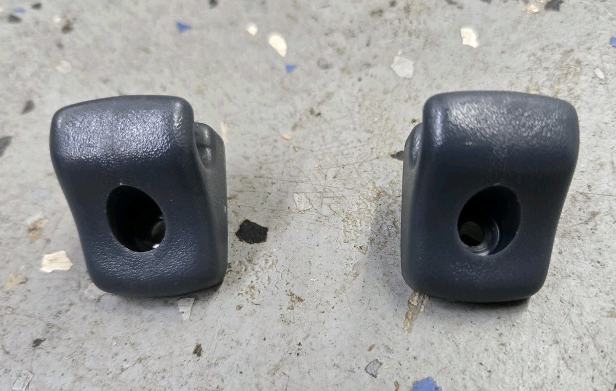 84-89 Nissan 300ZX Z31 OEM Sun Visor Shade Clip Holder Retainer