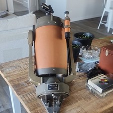 Celestron 8 Schmidt Telescope 2000mm f/10 with Finderscope