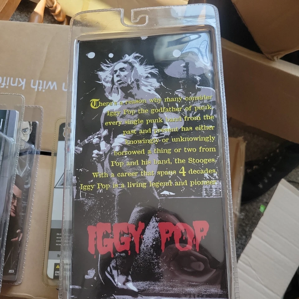 Figura de acción Iggy Pop 7" NECA 2011/sellada Foto 3 de 3