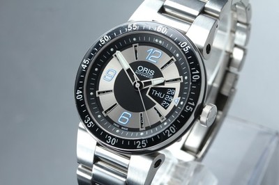 ORIS Williams F1 Team 7613 Day Date Automatic Swiss Made SS Watch [Box Damaged]