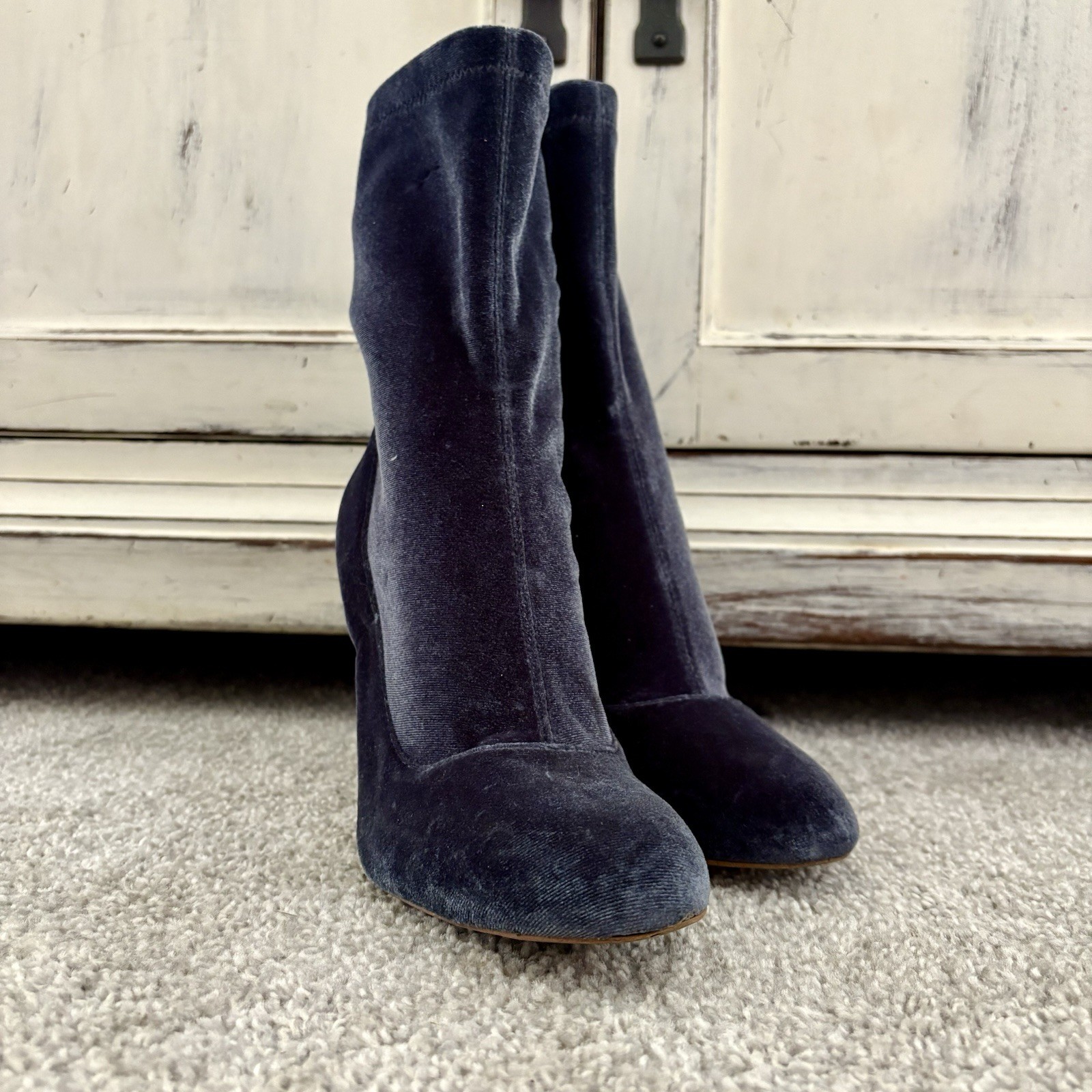 Sam Eldeman Blue Velvet Calexa Ankle Booties Heel… - image 1