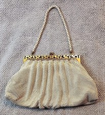 Vintage 1940s Whiting Davis Beadlite White Enameled Mesh Purse