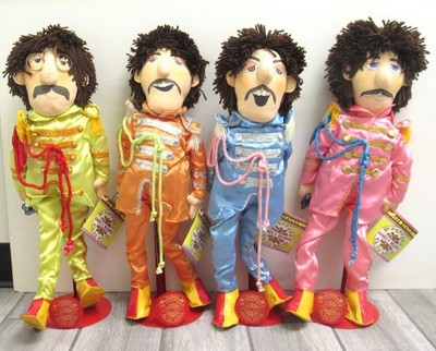 beatles sgt. pepper's.. (RARE SET!!送料込み） beatles sgt. pepper's .. (RARE!!送料込み） beatles sgt. pepper's