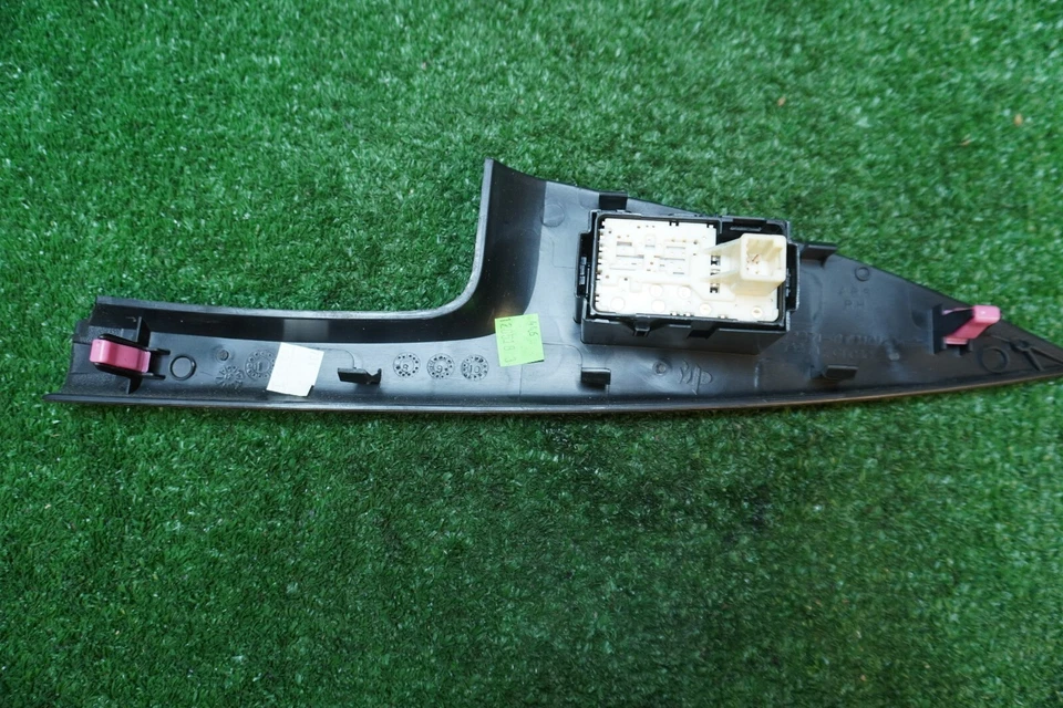 2009 2010 2011 2012 TOYOTA VENZA Window Switch OEM 74271-0T010 - Image 3 of 4