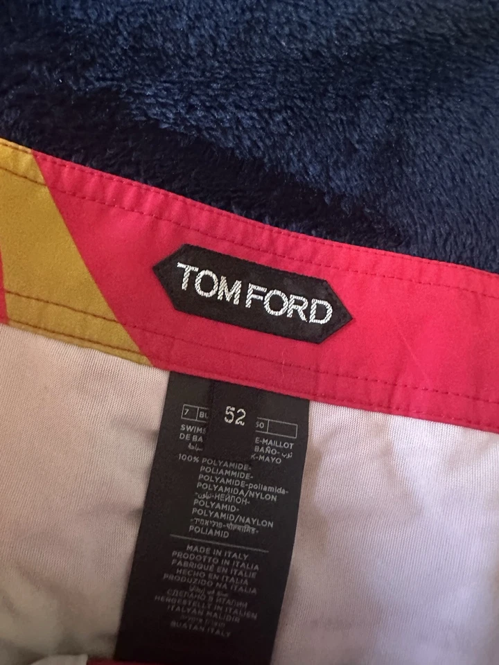 Tom Ford Designer Pink Colorblock Pattern Swim Shorts - Image 2 of 3