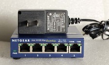 NETGEAR ProSafe FS105 10/100 5-Port External Switch w/ A/C Adapter Box - v2