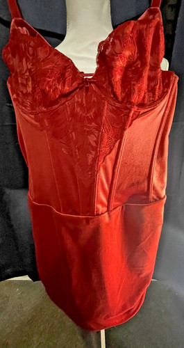 Savage X Fenty Dresses | Savage X Fenty Renaissance Plush Rush Red Velvet Corset