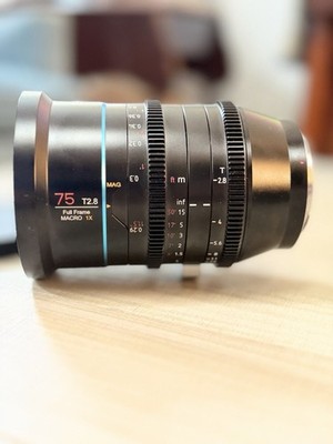 Sirui 75mm T2.8 Jupiter Full-Frame Macro Cine Lens EF Mount