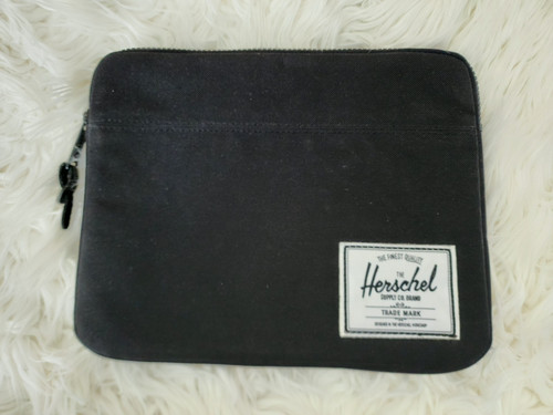 Herschel Pouch Toiletry Bag