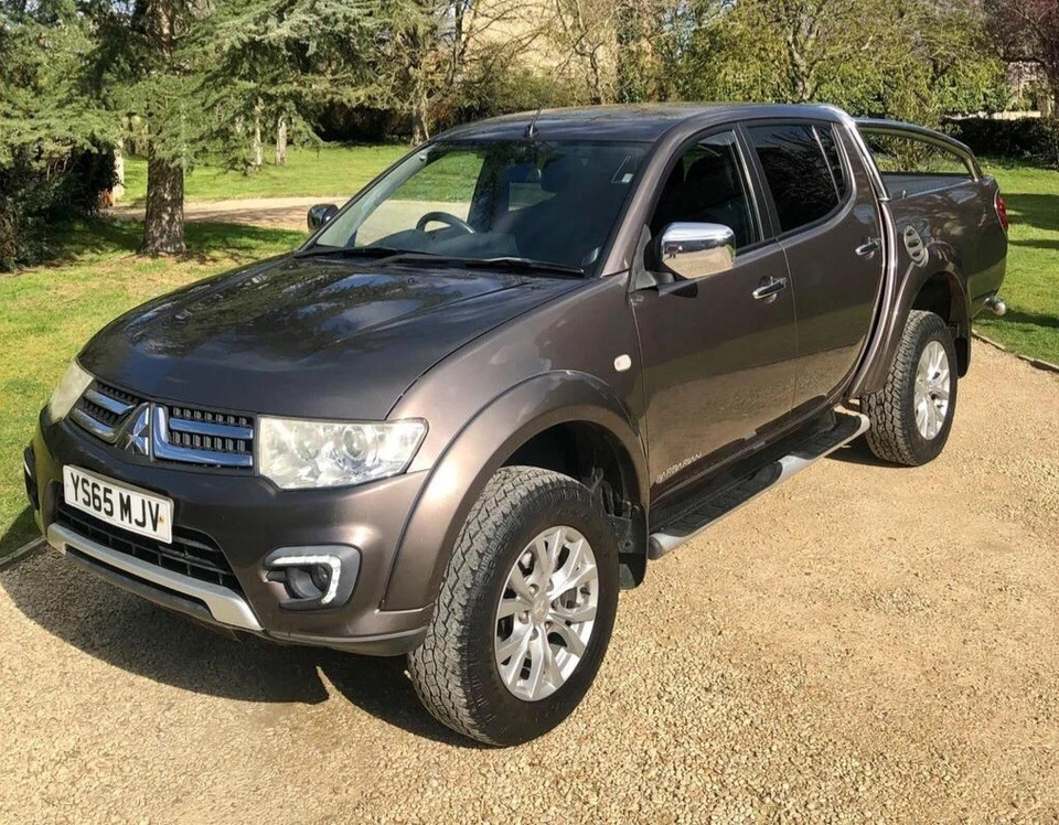 2016 (65) MITSUBISHI L200 2.5 DI-D 4X4 BARBARIAN AUTOMATIC - Image 3 of 4