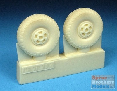 BARBR72248 1:72 BarracudaCast Beaufighter Early Wheels - Treaded