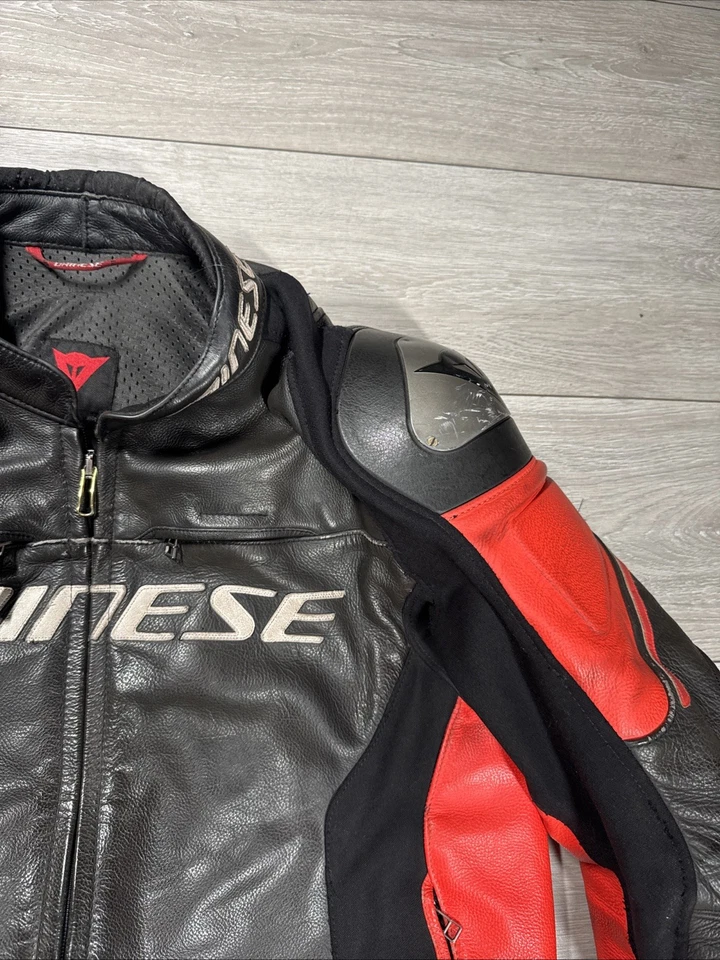 Dainese Racing Men’s Black Leather Motorcycle Jacket Size EU 56 UK 46 XL - Image 3 of 4
