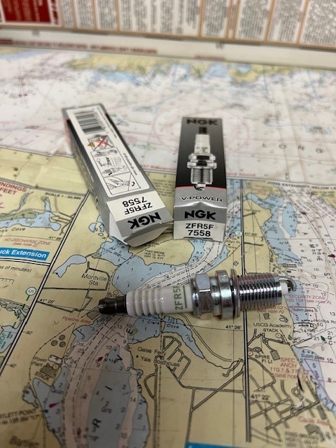 NGK pack of 2 #ZFR5F V-Power Spark Plug 7558.