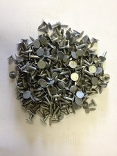 100 x Clout Nails Galvanised 13mm Nail Felt Shed Roof Repair