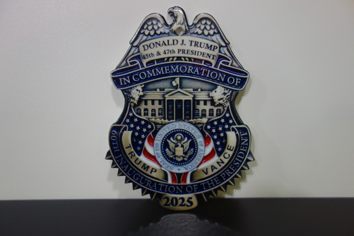 Commemorative President Donald J. Trump 45🦅47 Coin BADGE. 2025