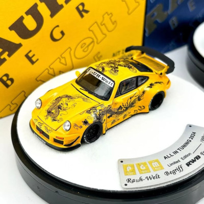 PGM 1:64 Yellow Dragon RWB 930 Classic Sports Model Diecast Metal Car