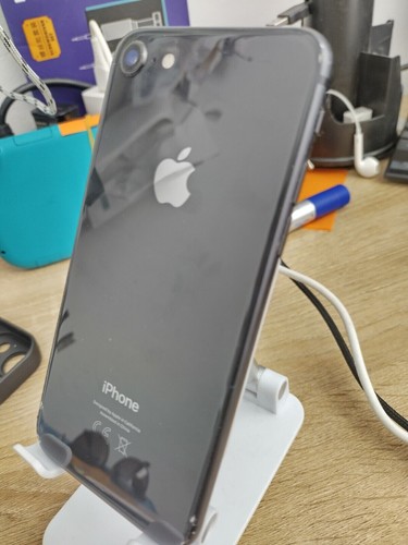 Apple iPhone 8 64go Téléphone Débloqué - Photo 5 sur 5