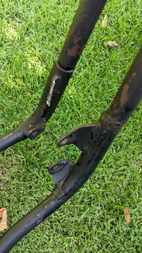 Cuadro de bicicleta Suzuki Ts400 Apache 1975 sin basculante Foto 4 de 4