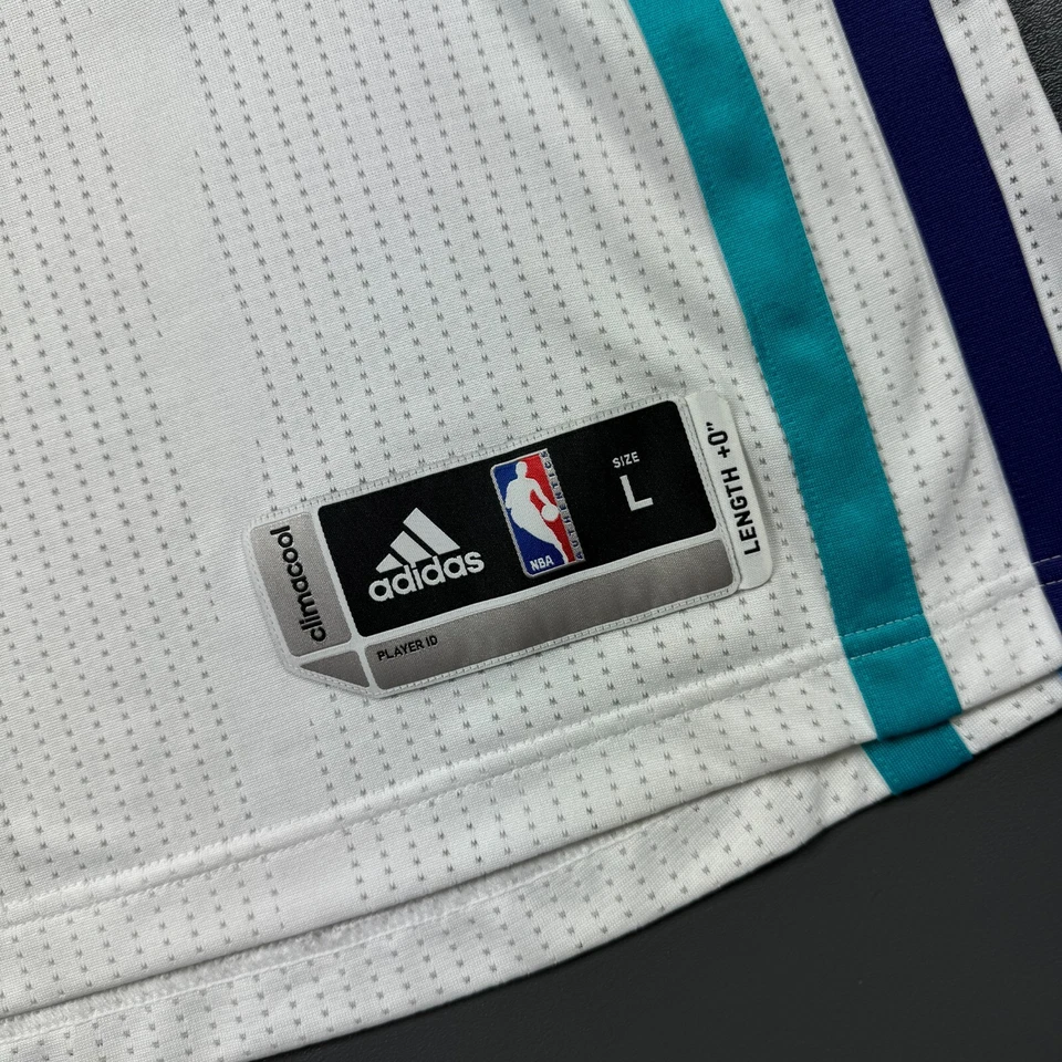 Camiseta deportiva 100 % auténtica Kemba Walker Adidas firmada Hornets talla L corte profesional malla # Foto 4 de 4