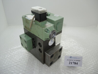 Valve block 4 including valves, FX Ferromatik injection moulding machines