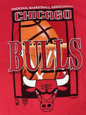 Vintage 90s Chicago Bulls NBA Basketball Logo Red Hanes T-Shirt
