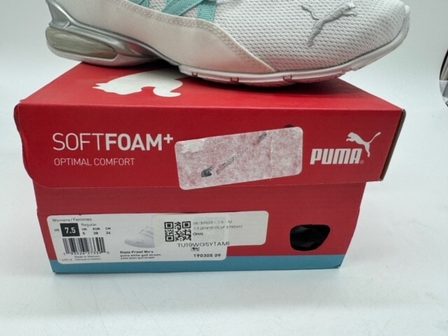 箱 PUMA WOMENS RIAZE PROWL RUNNING SHOES SNEAKERS WHITE BLUE SIZE 7.5