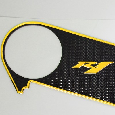 Pro_Bikery Perforated Black Handle Yoke Cover With Chrome Gold Emblems For 04-08 YZF R1