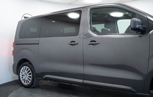 2020 69 PEUGEOT TRAVELLER 2.0 BLUEHDI ACTIVE STANDARD MPV 5DR DIESEL EAT8 MWB EU - Picture 12 of 24