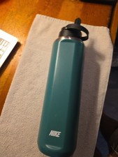 Nike  Recharge Stainless Steel Bottle Green Size 24oz