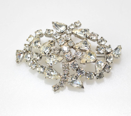 Vintage La Rel Rhinestone Brooch Signed sparkly clear silver tone La-Rel PE15