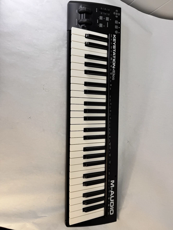 Controlador de teclado M-Audio Keystation 49es MK3 LN Foto 2 de 4