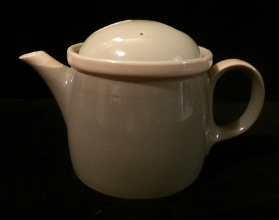 VINTAGE MIKASA GLAZED STONEWARE TEAPOT - ARUBA - DISCOVERY - BEN SEIBEL - 1.5 Qt