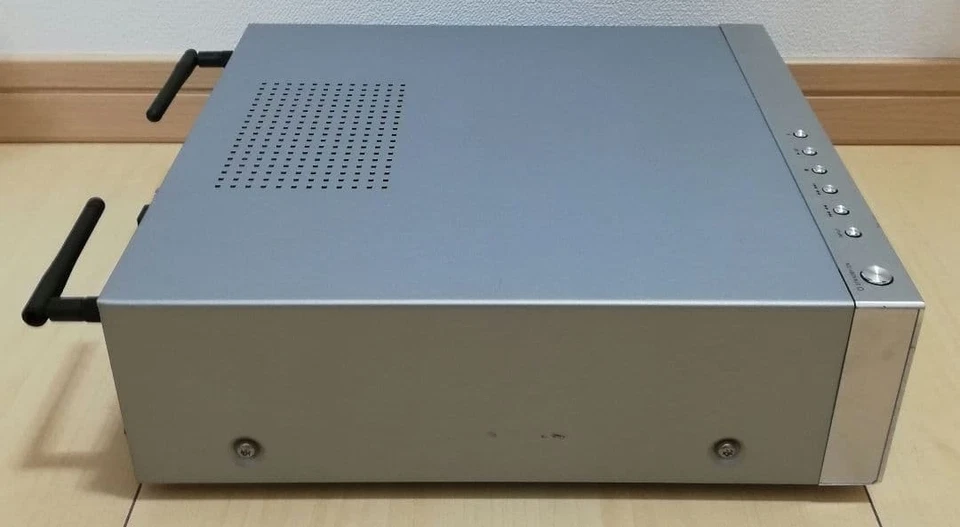 Pioneer XC-HM82 -S Audio Player Silver - Image 4 of 4