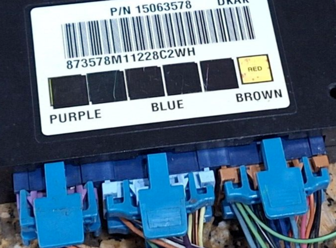 P/N 15063578 DKAK✓BCM 02-05 GM / CHEVROLET / GMC / CADILLAC Body