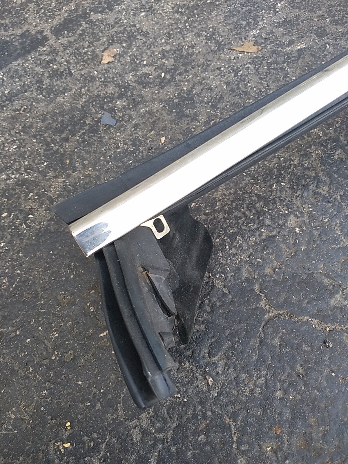Bentley Continental GT GTC right door window chrome trim BELT MOLDING /gasket 