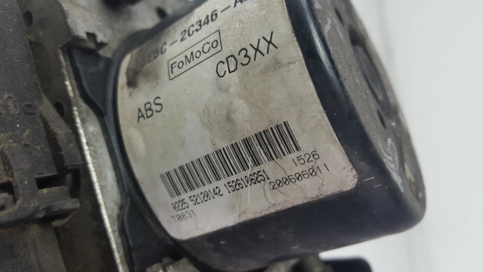 2006 Lincoln Zephyr MKZ ABS pump — 第 2/4 张图片