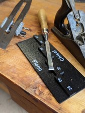 Plane & Chisel Sharpening Guide Jig (for comm...