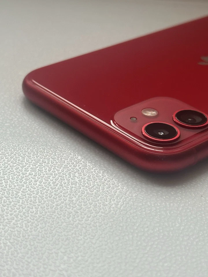 Apple iPhone 11 64GB Unlocked - Product Red - Excellent Condition - Image 3 of 4