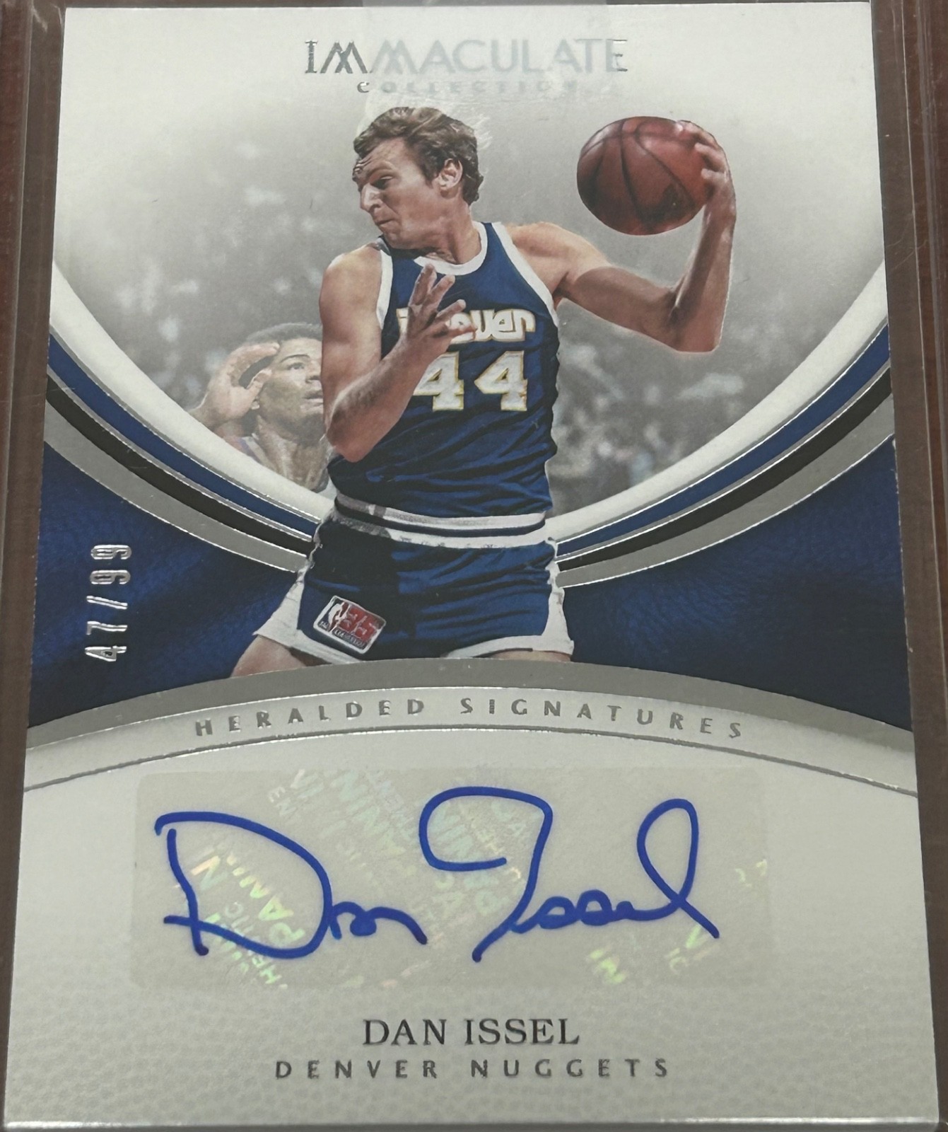 2017-18 Panini Immaculate DAN ISSEL 🔥 Nuggets Heralded Signatures Autograph /99
