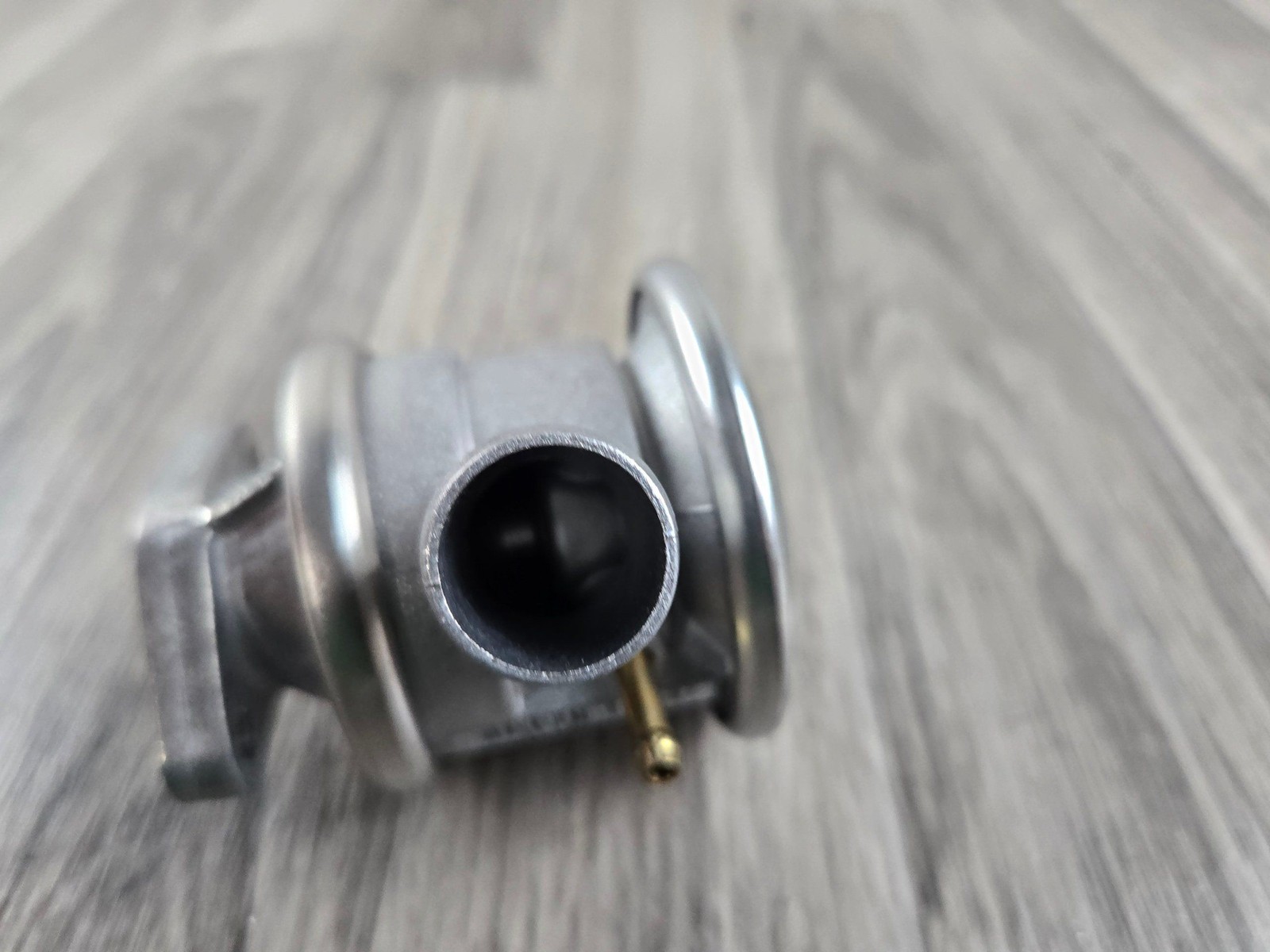 Maserati Air Valve EGR 000283441 / 3114301322