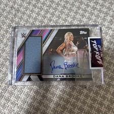 2020 Topps WWE Women’s Division Wrestling Cards 28
