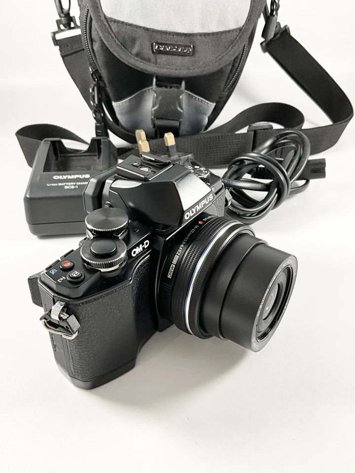Olympus OM-D E-M10, photo 2 of 5