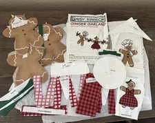 VTG Daisy Kingdom “Ginger Garland" Gingerbread Boy Girl Fabric Cutouts Panels