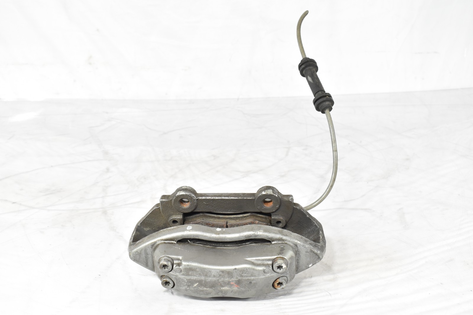 04-08 Maserati Quattroporte M139 Front Left Driver Side Brake Caliper Brembo OEM