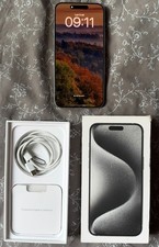 Apple iPhone 15 Pro Max - 256GB - Titanio Bianco (Sbloccato)