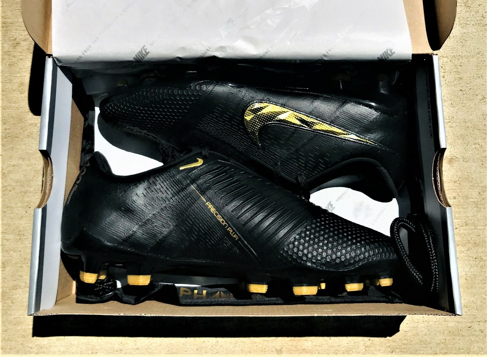 nike phantom stabile